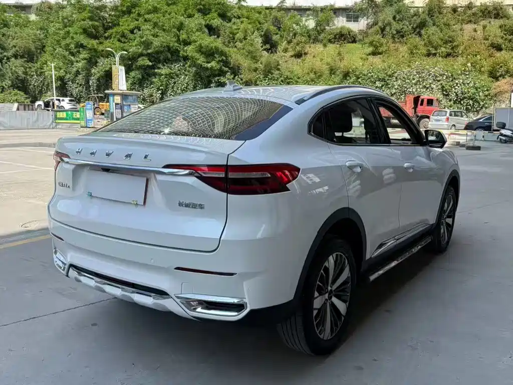 Haval F7 x 1.5 T 2 WD Ultimate Smart Trendy