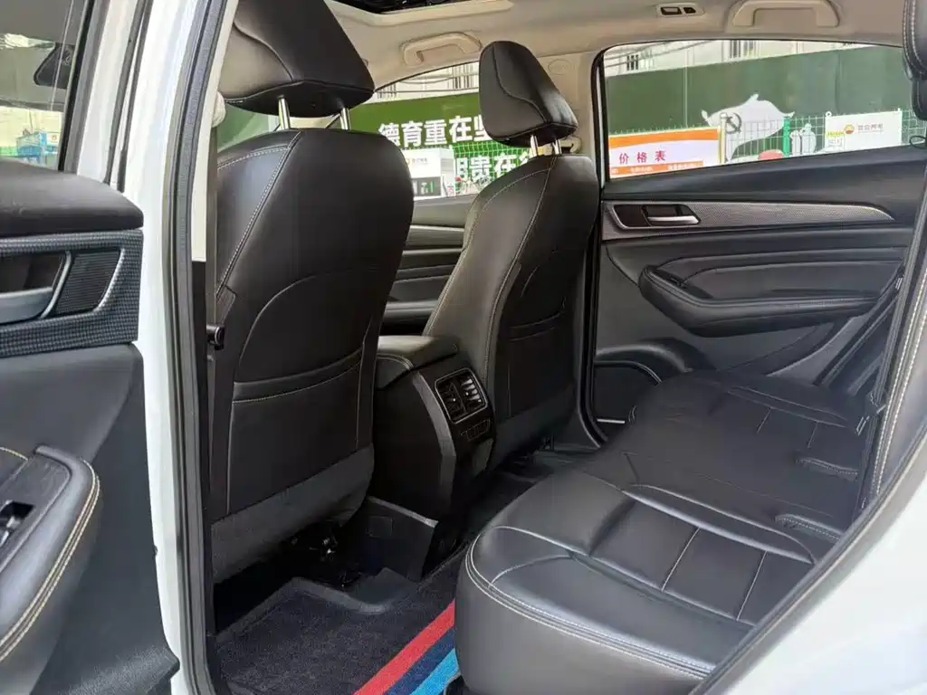 Haval F7 x 1.5 T 2 WD Ultimate Smart Trendy