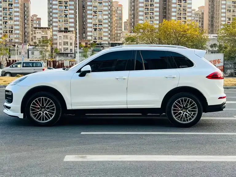 Porsche Cayenne Cayenne 3.0 T