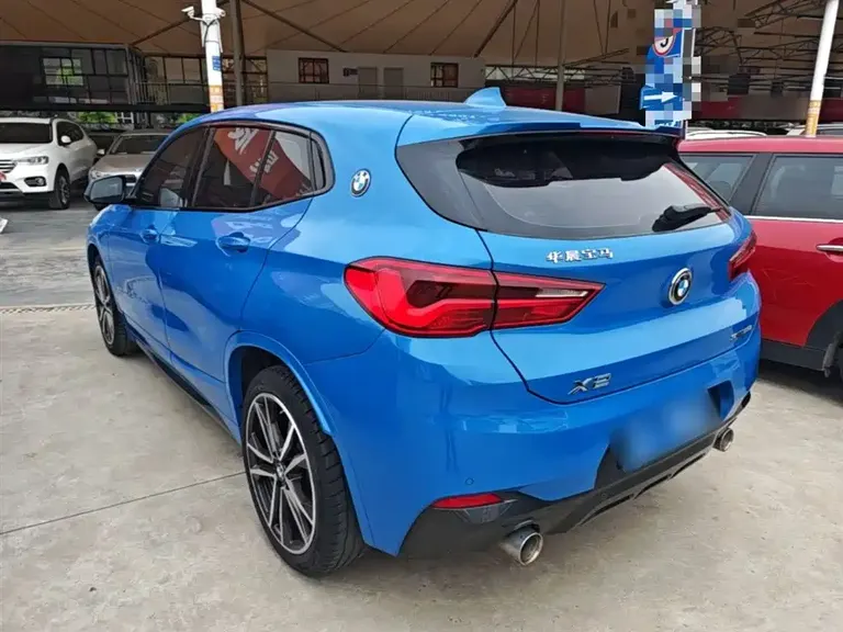 BMW X2 sDrive25 i Premium M Sport Package