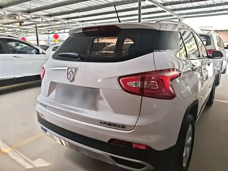 Baojun 510 1.5 L Manual Fashion