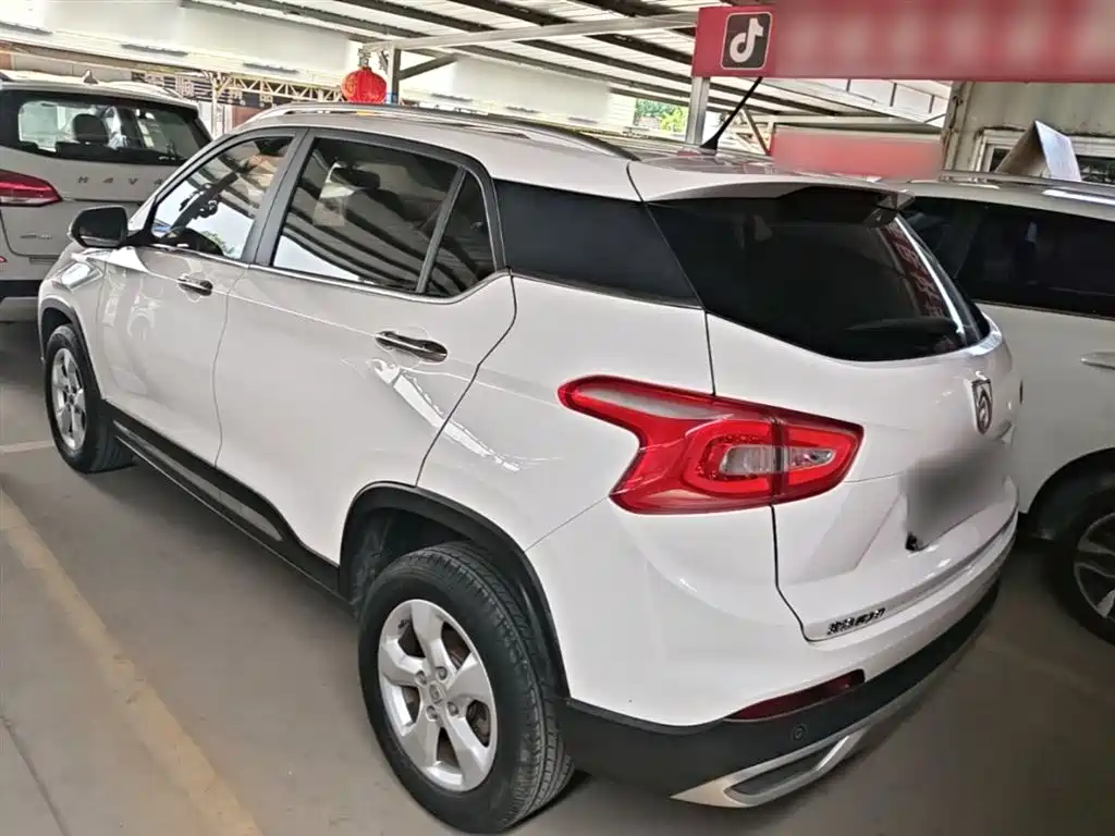 Baojun 510 1.5 L Manual Fashion