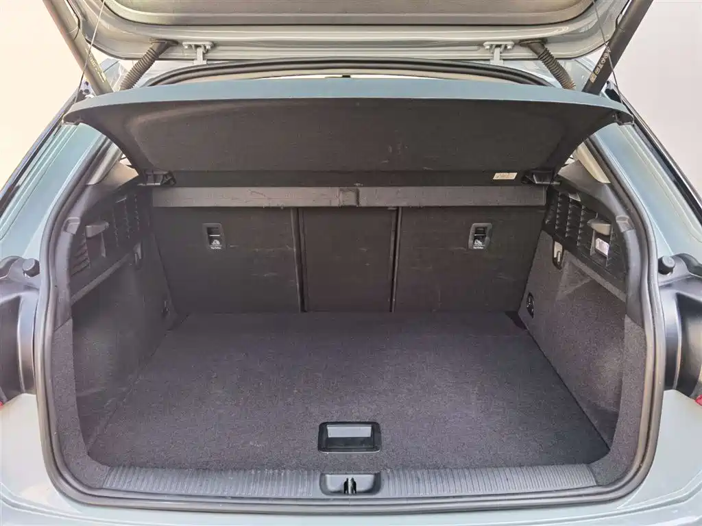 Audi Q2 L 35 TFSI Fashion Dynamic