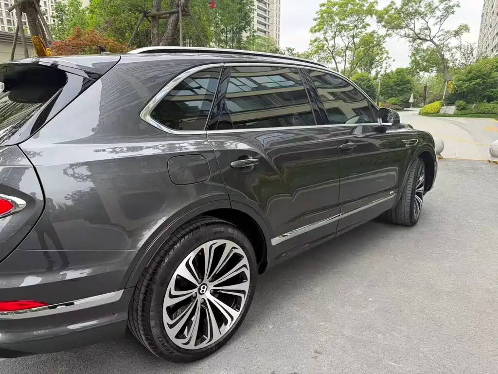 Bentayga 4.0 T V8
