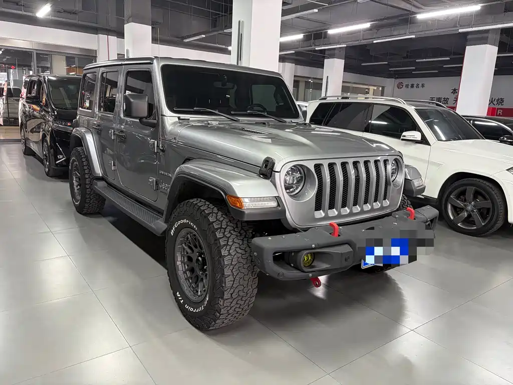 Wrangler 2.0 T Sahara 4-door CN-V