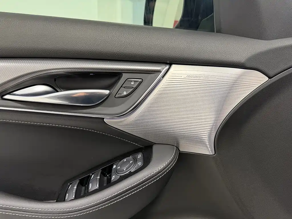 Cadillac CT5 Facelift 28 T Luxury