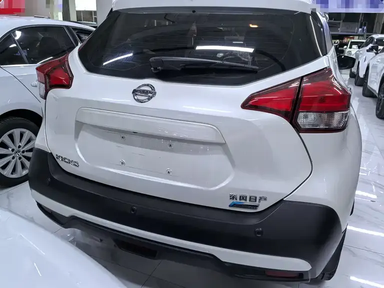 Nissan Kicks 劲客 2018款 1.5 L CVT智联豪华版