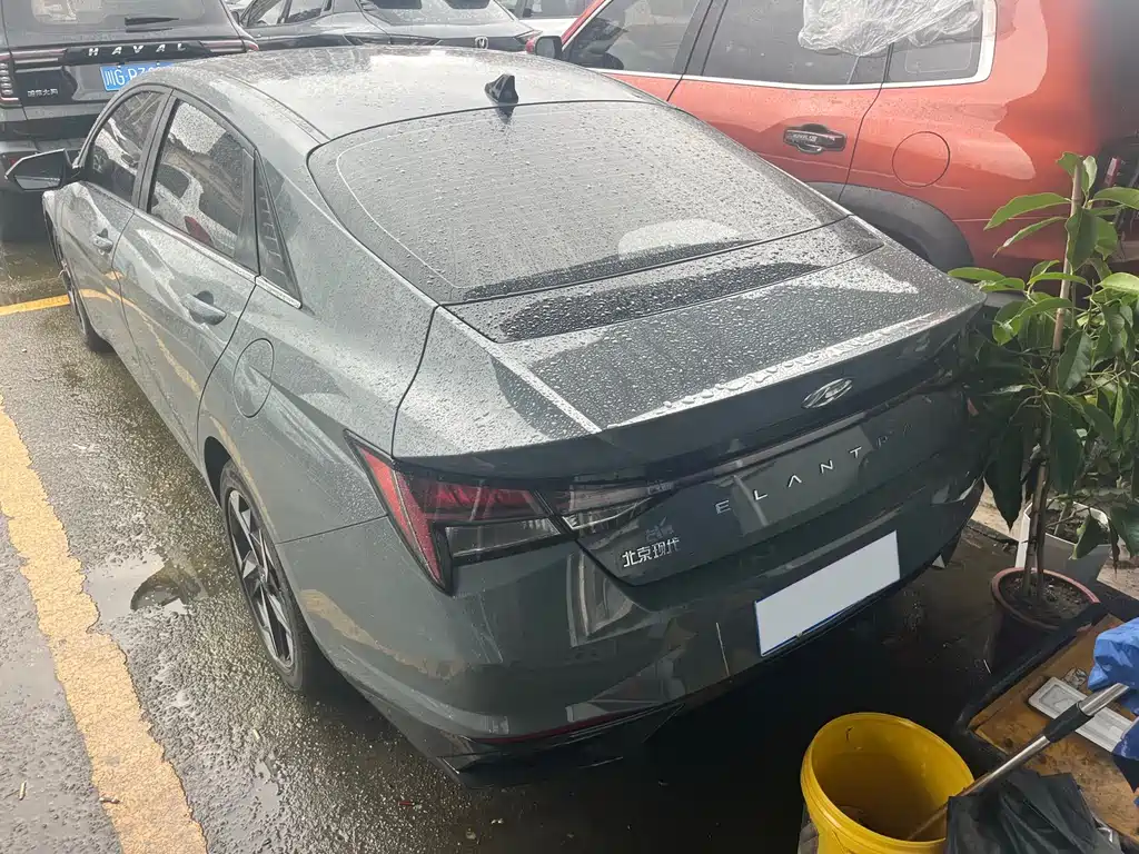 Elantra 1.5 L CVT GLX Elite