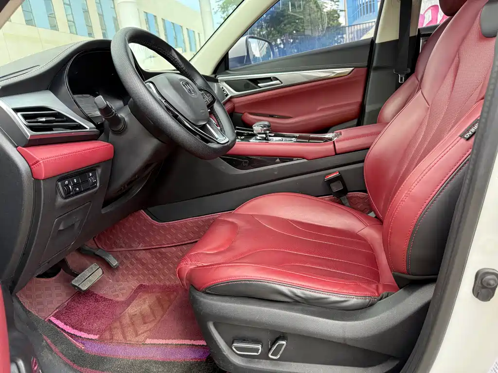 Changan CS85 Coupe 1.5 T DCT CN-VI