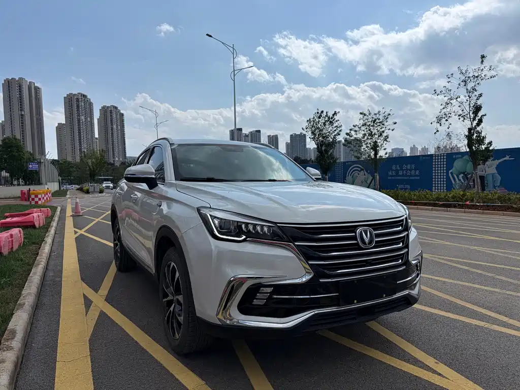 Changan CS85 Coupe 1.5 T DCT CN-VI