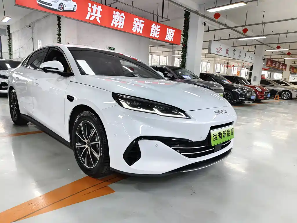Seal 06 DM-i Smart Drive 80 KM Distinguished