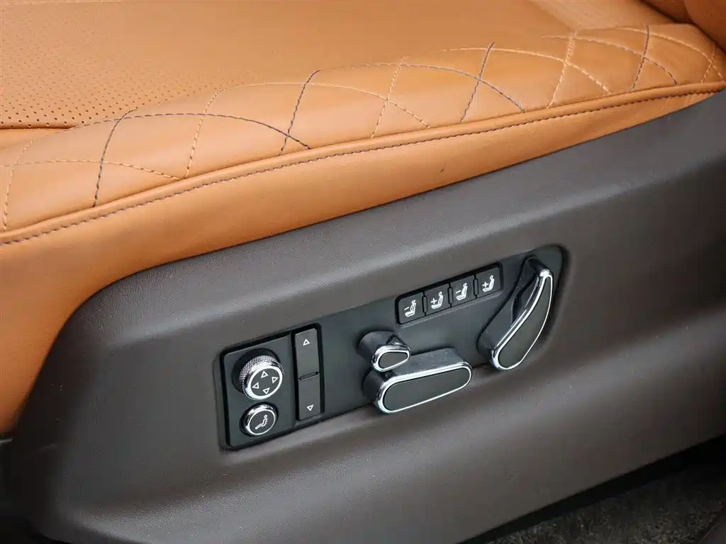 Bentayga 4.0 T V8