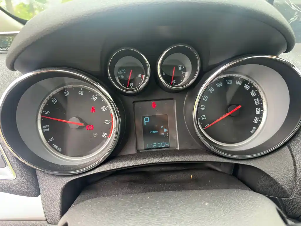 Encore 1.4 T Auto 2 WD Urban Elite