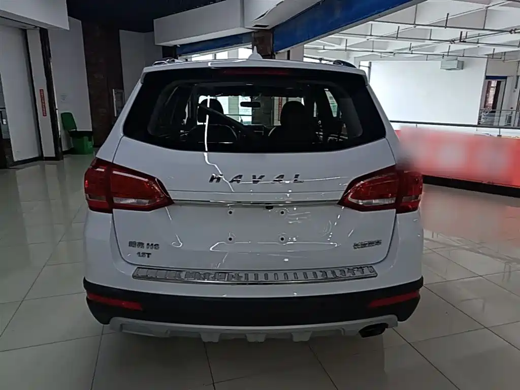 Haval H6 Red Label Sport 1.5 T Manual 2 WD Elite