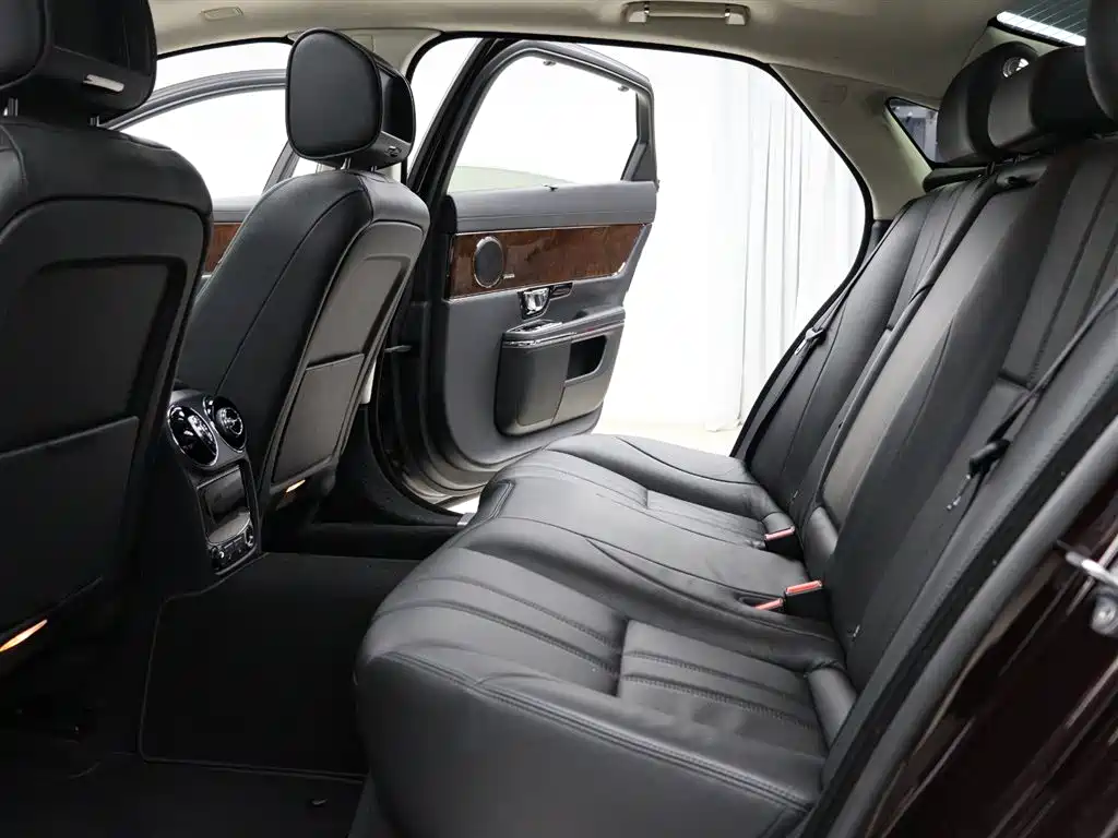 Jaguar XJ XJL 3.0 SC 2 WD Panoramic Business