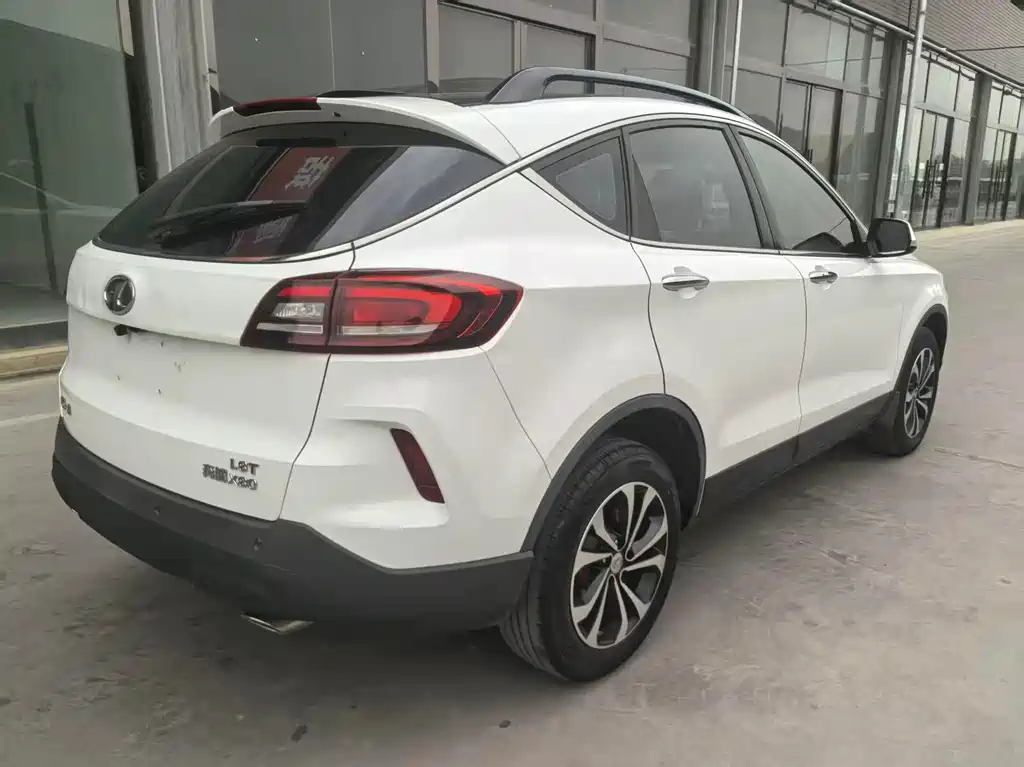 Besturn X80 奔腾X80 2017款 1.8 T 自动运动型
