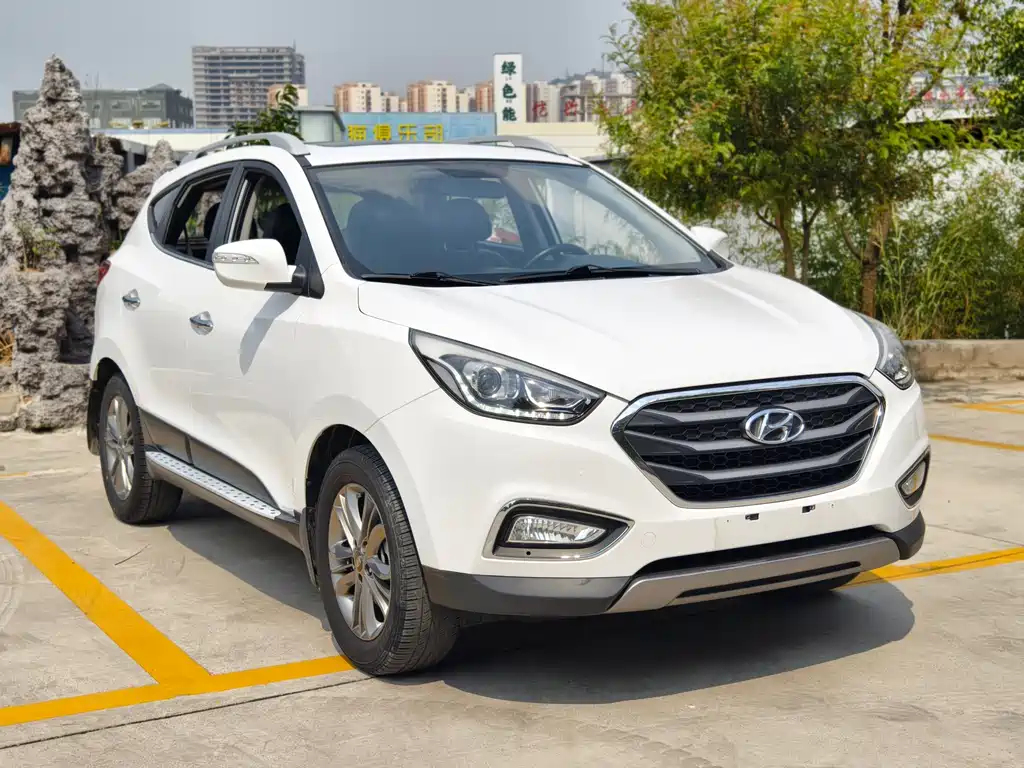 Hyundai ix35 2.0 L Auto 2 WD Intelligent CN-IV