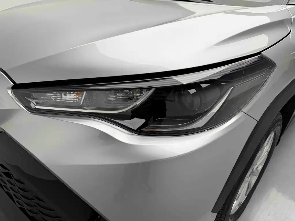 Frontlander 2.0 L Smart e-Hybrid Dual Engine Leading