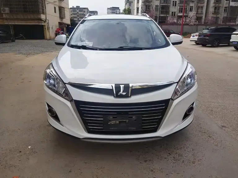 Luxgen URX 6 SUV 1.8 T Charm Upgrade
