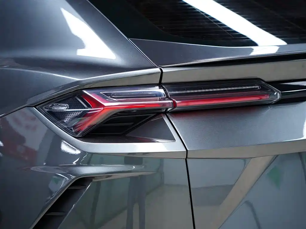 Urus 4.0 T V8