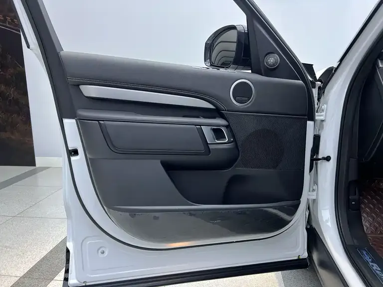 Land Rover Discovery 360 PS R-Dynamic S