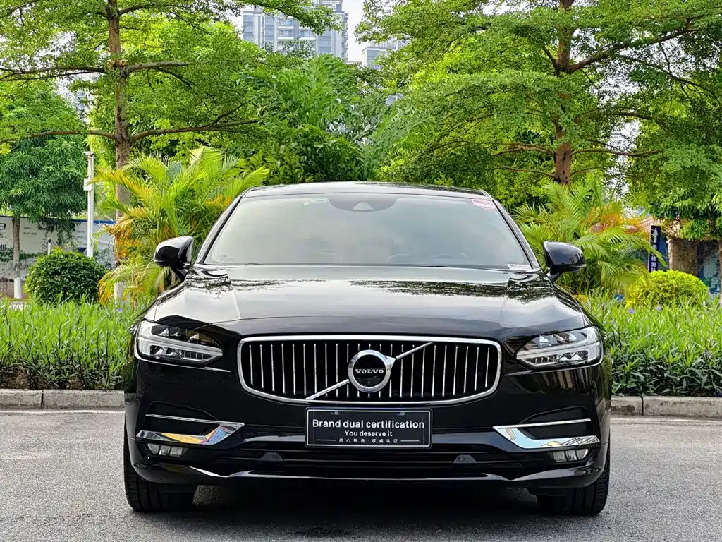 Volvo S90 T5 Smart Ease