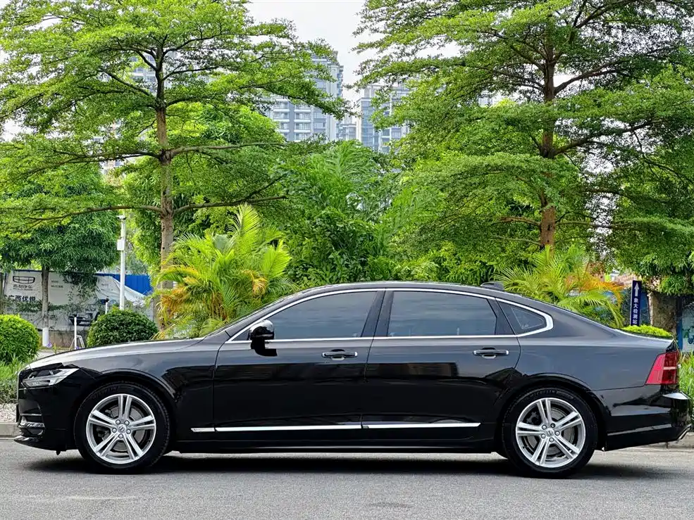 Volvo S90 T5 Smart Ease
