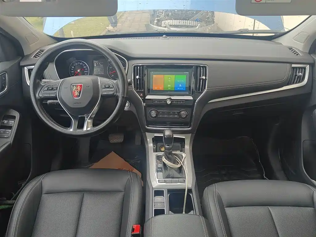 Roewe RX5 20 T 2 WD Auto Flagship