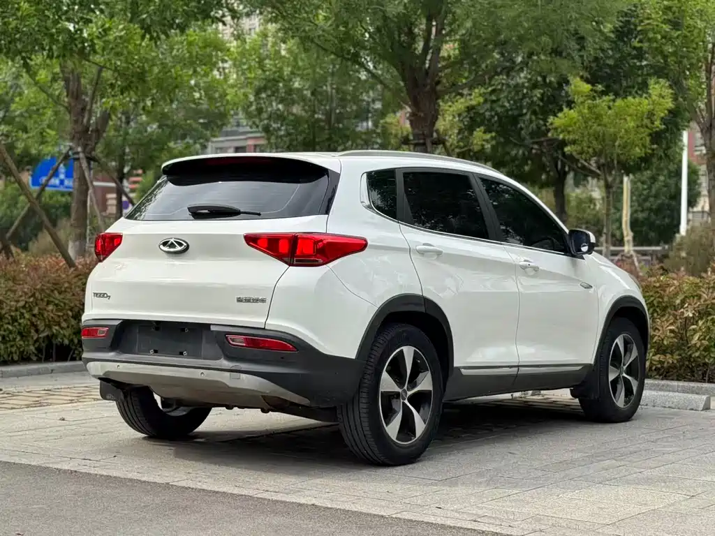 Tiggo 7 2.0 L CVT Shine Premium