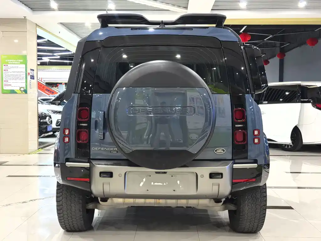Land Rover Defender 90 P400 X-DYNAMIC S