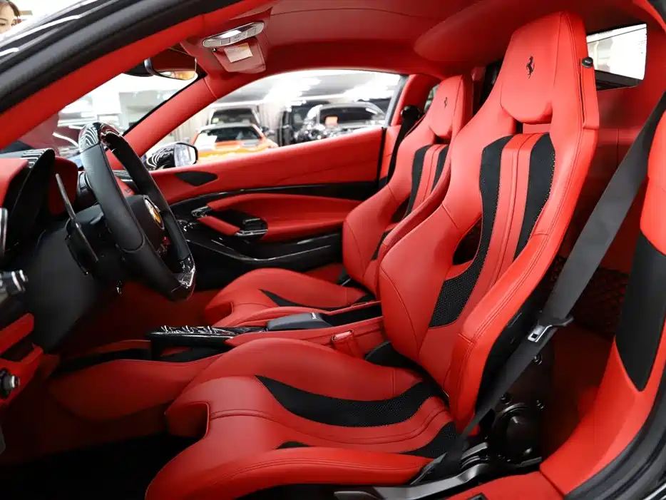 Ferrari F8 Tributo 3.9 T V8