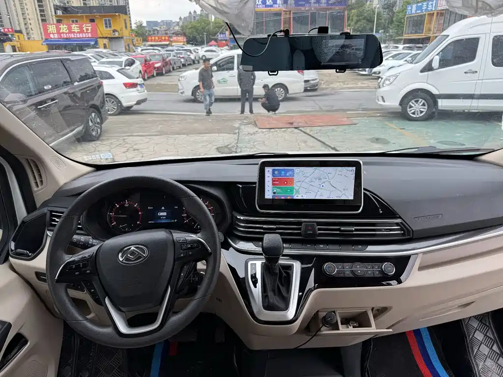 Xintu V90 新途V90 2024款 智达营运版 2.0 T自动后驱长轴高顶后单胎9座