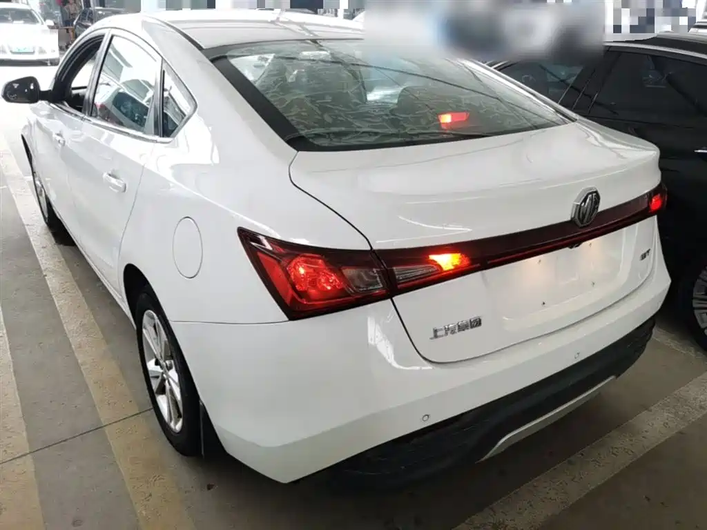 Ruixing 1.5 L Auto Value Luxury