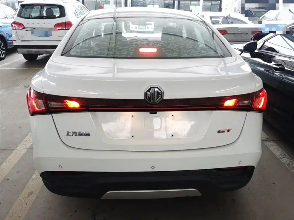 Ruixing 1.5 L Auto Value Luxury