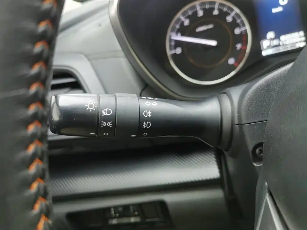 Subaru XV 斯巴鲁XV 2021款 2.0 i 全驱精英版