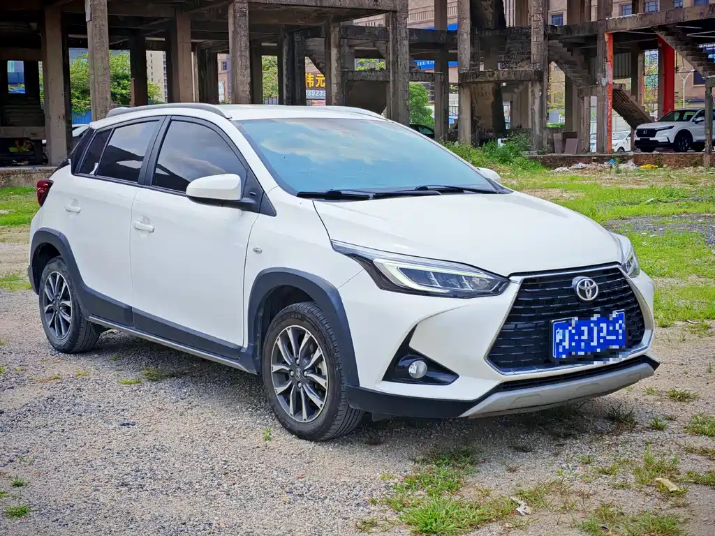 YARiS L Zhixuan Zhixuan X 1.5 L CVT Luxury PLUS