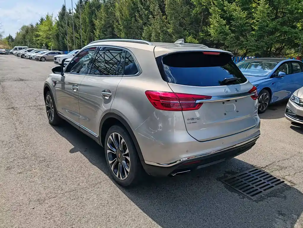 Hongqi HS5 2.0 T Connected Flagship Enjoyment 4 WD