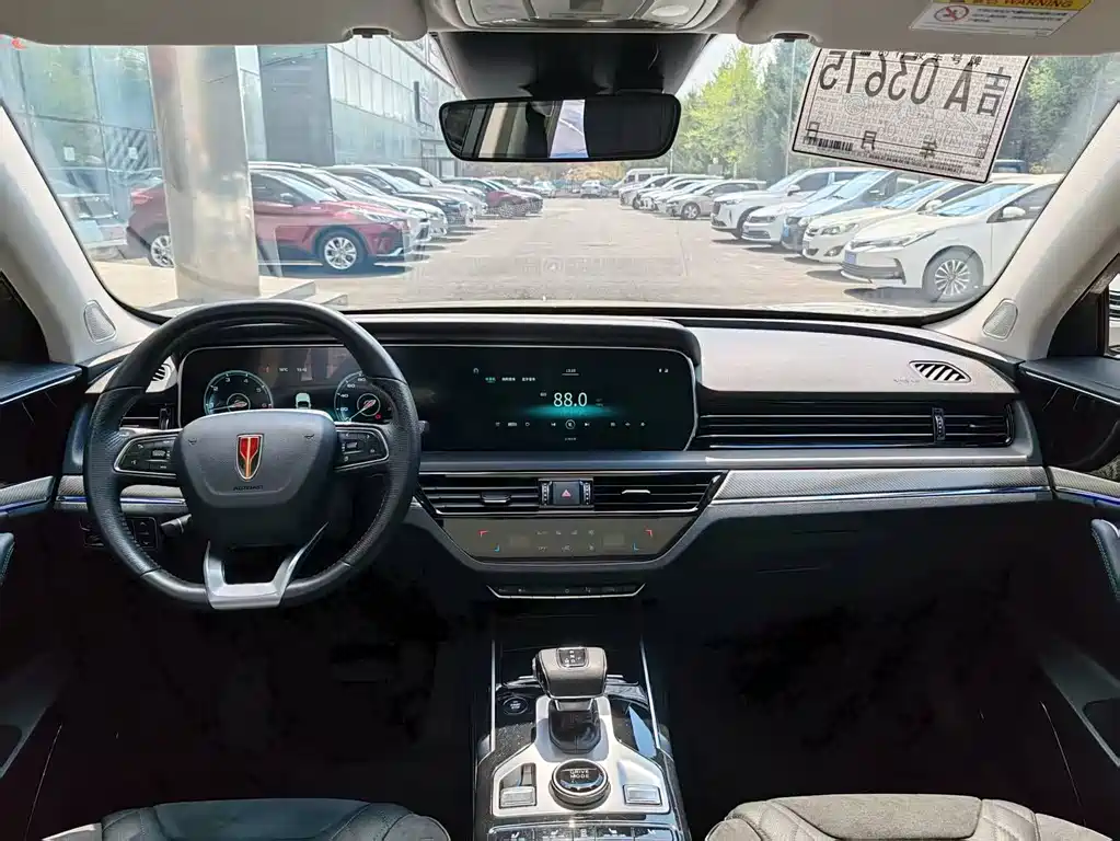 Hongqi HS5 2.0 T Connected Flagship Enjoyment 4 WD