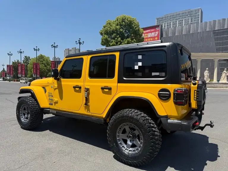 Jeep Wrangler 2.0 T Sahara 4-door