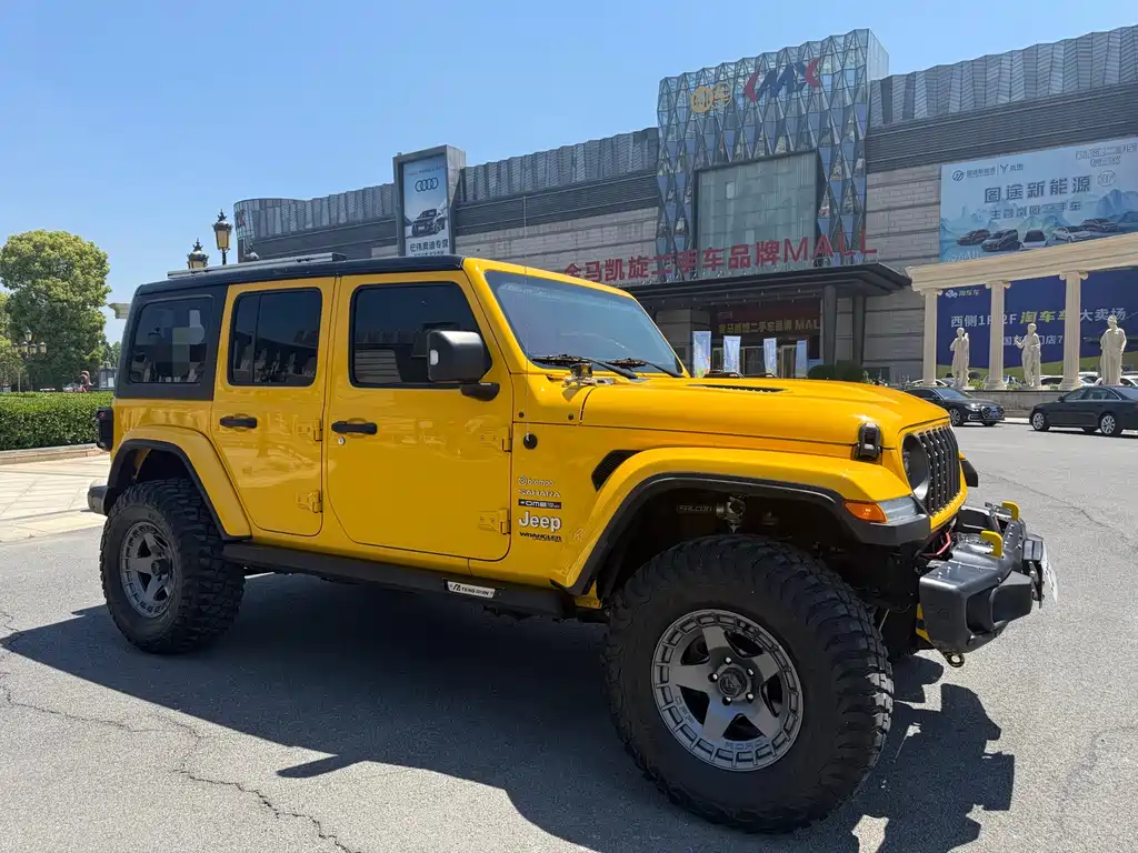 Wrangler 2.0 T Sahara 4-door