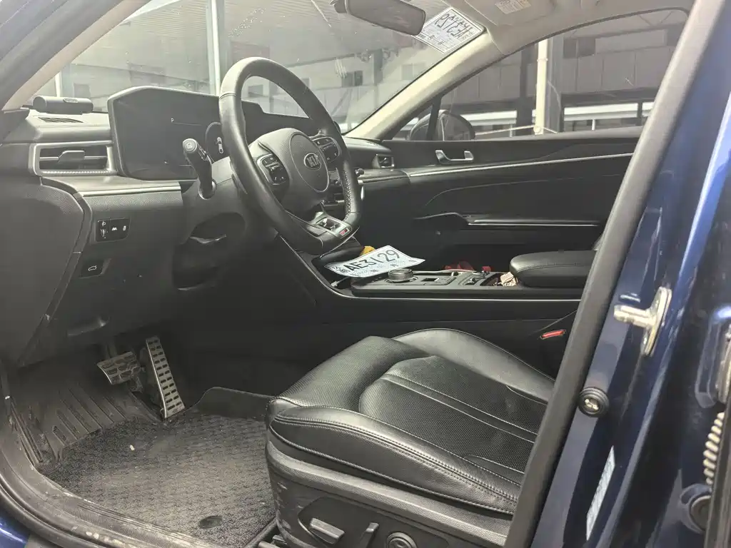 Kia K5 380 T GT-Line Flagship