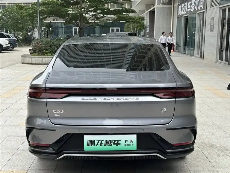 BYD Han DM-i Glory 121 KM Premium