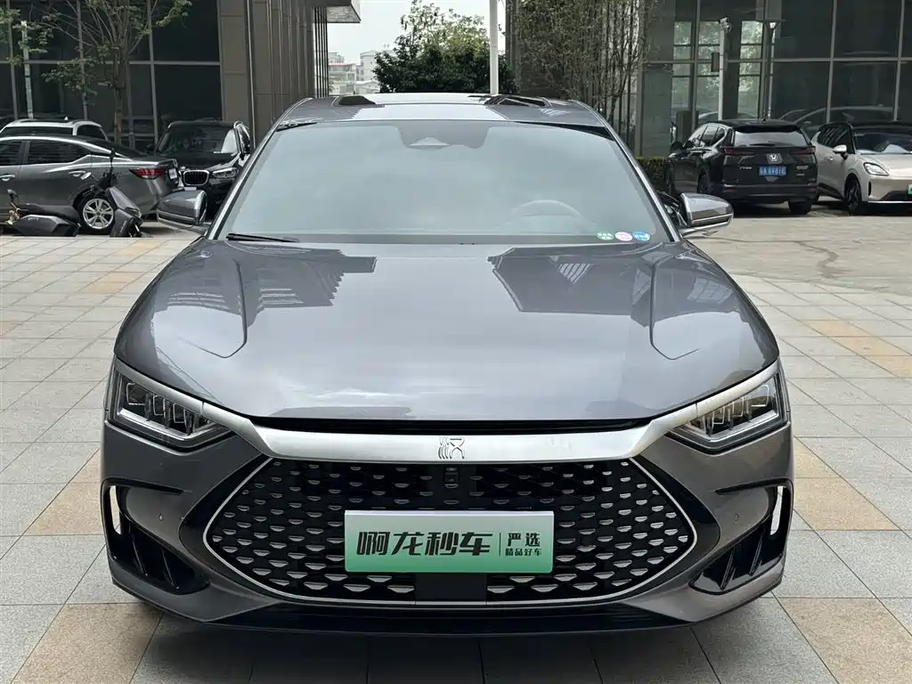Han DM-i Glory 121 KM Premium