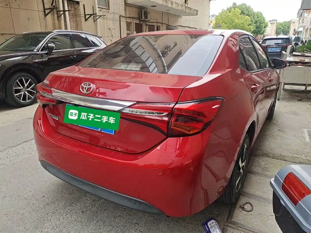 Levin Facelift 185 T CVT Elite CN-V