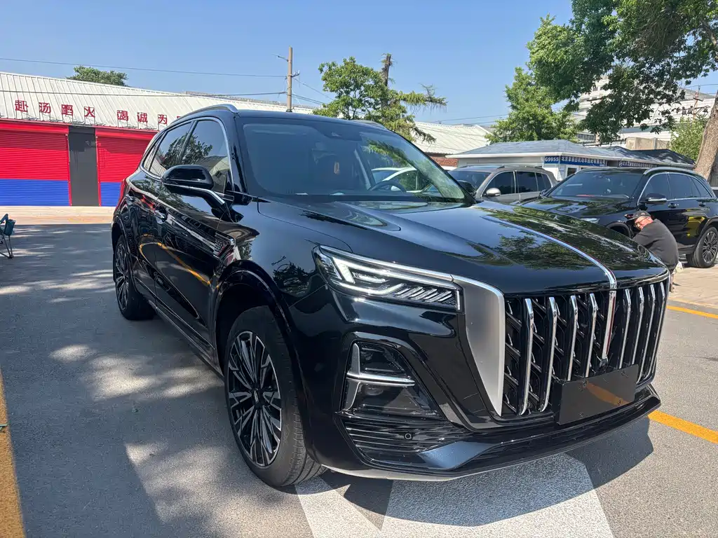 Hongqi HS5 2.0 T 4 WD Flagship Enjoyment Pro