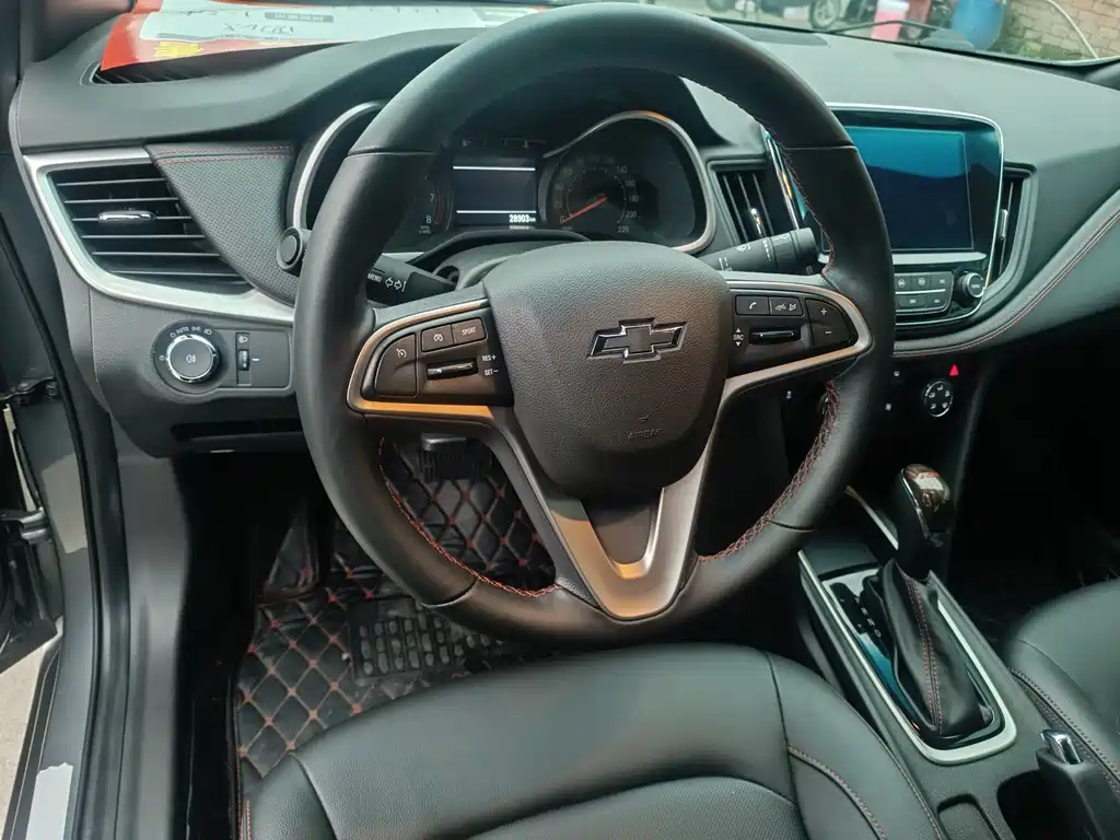 Monza Mild Hybrid RS 330 T Auto Smooth