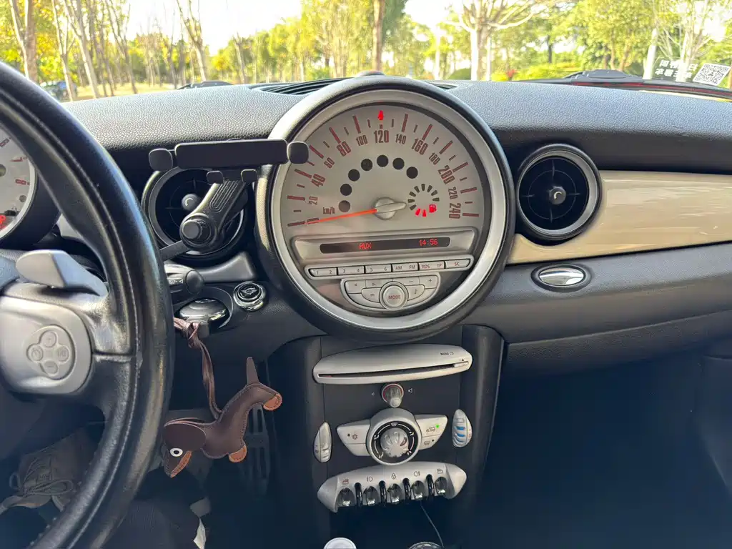 MINI CLUBMAN MINI CLUBMAN 2007款 1.6 L COOPER Excitement