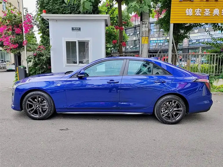 Cadillac CT4 25 T Luxury