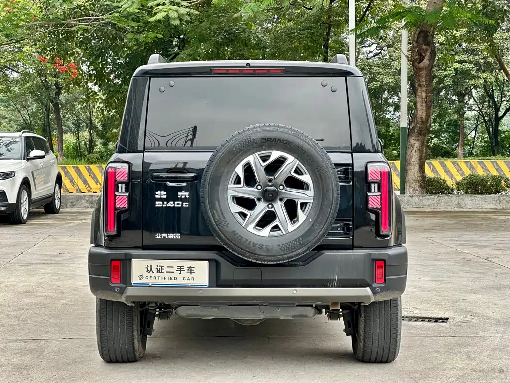 BAIC BJ40 2.0 T New City Hunter Swordsman