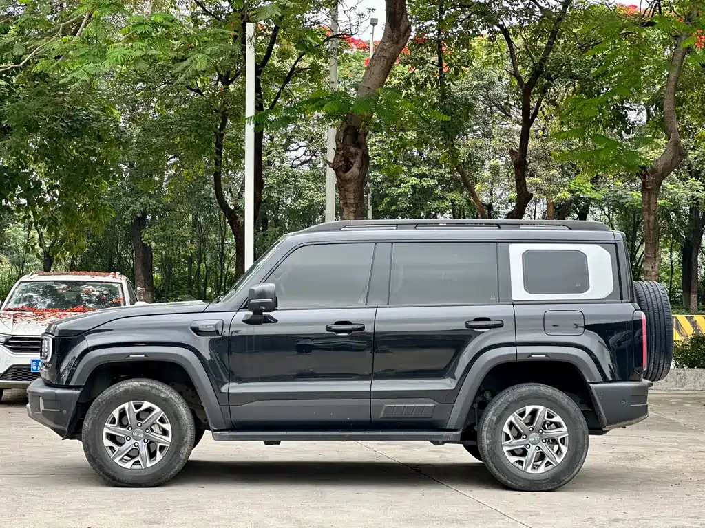 BAIC BJ40 2.0 T New City Hunter Swordsman